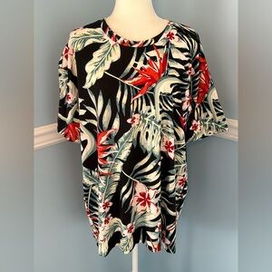 Lularoe top woman’s size 2 xlarge Hudson shirt